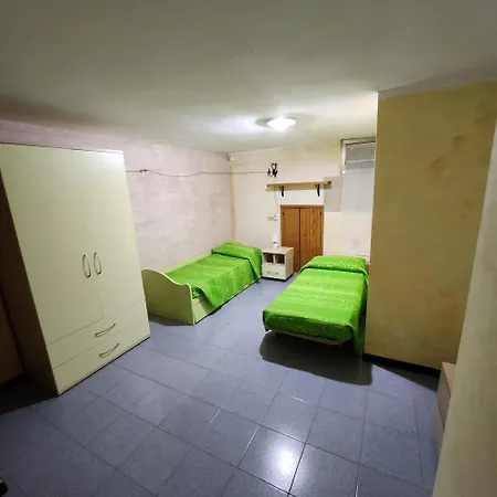 Civico 16 Apartment *