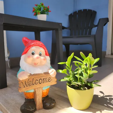 Civico 16 Apartment *